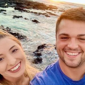 Meet your Posher, Devin